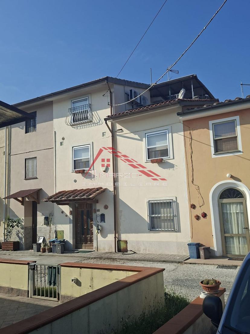 Terratetto in a Ripoli 81, Cascina — foto 3 di 5