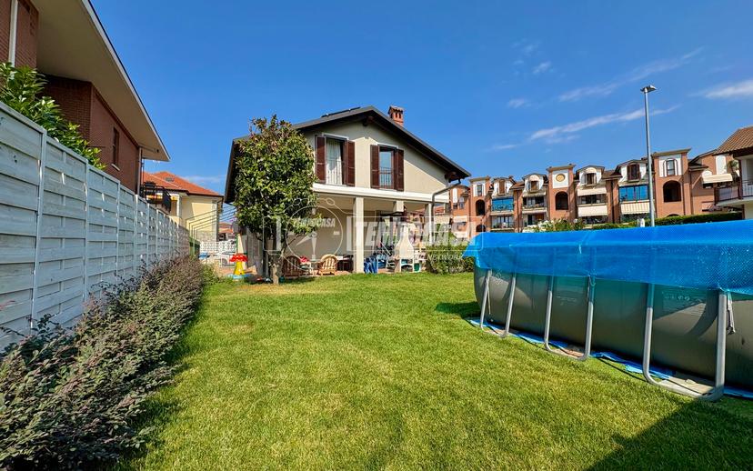 Villa in Via Umberto I, Rivalta di Torino — foto 2 di 5