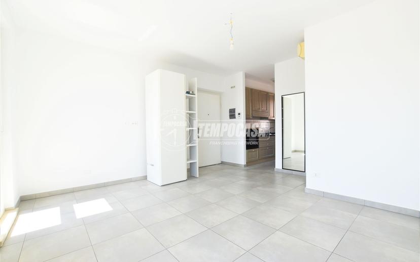 Trilocale in Piazza Manzoni 3, Porto San Giorgio — foto 5 di 5