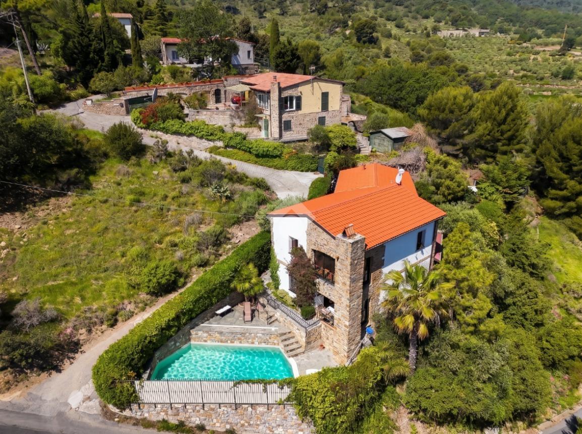 Villa in Via Nuova S.Antonio 2, Costarainera