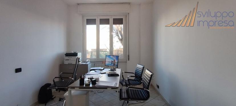 Villa bifamiliare in Via Perugino 25, Cologno Monzese — foto 2 di 5