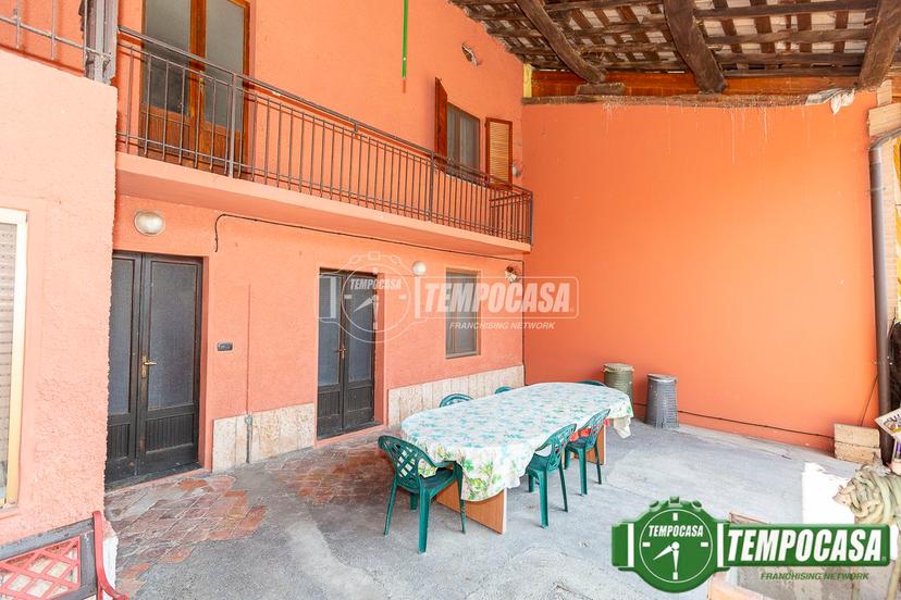 Casa indipendente in Via G. B. Benzoni, Palazzo Pignano — foto 2 di 5
