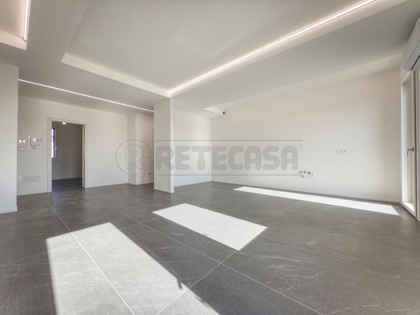 Appartamento in Via Cavour, Costabissara — foto 4 di 5