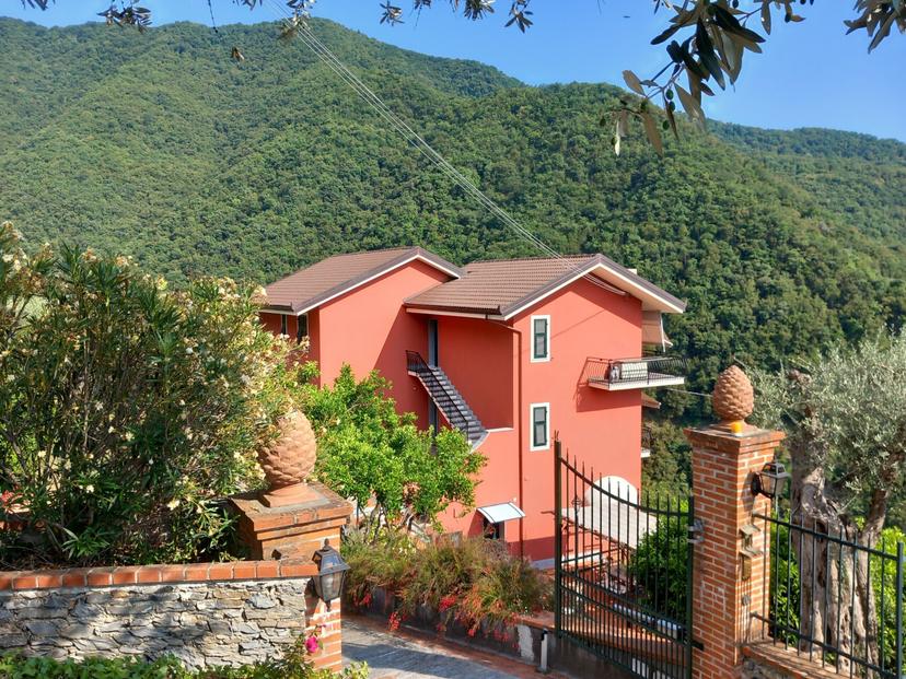 Porzione di casa, Avegno — foto 3 di 5