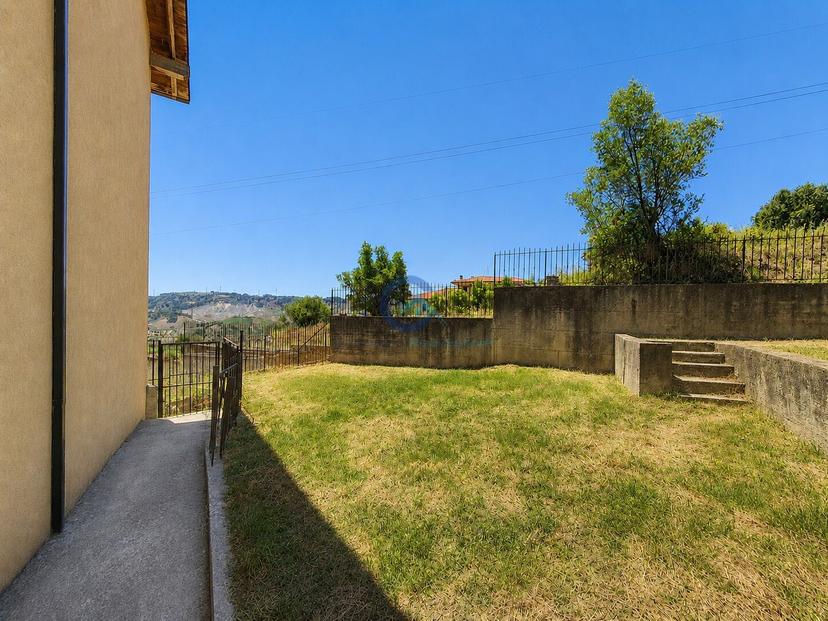 Villa trifamiliare in Via Rucci 12, Marcellinara — foto 4 di 5