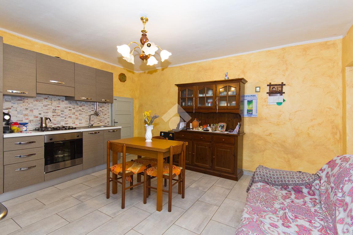 Casa indipendente in Via Malandrino 26, Val della Torre
