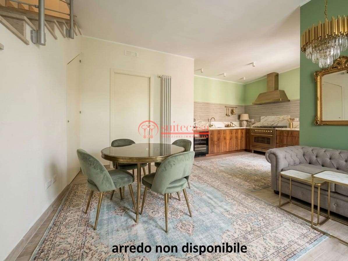 Villa unifamiliare in Via Gusmai, Trani