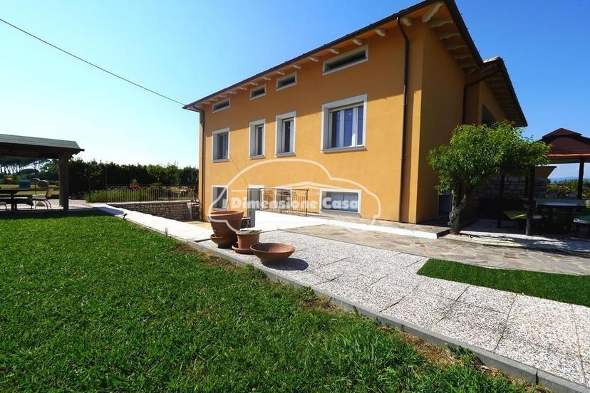 Villa, Altopascio