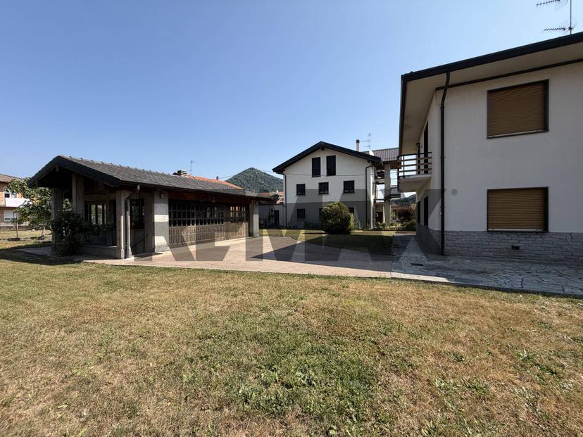 Villa in Via Tofane 5, Induno Olona — foto 4 di 5