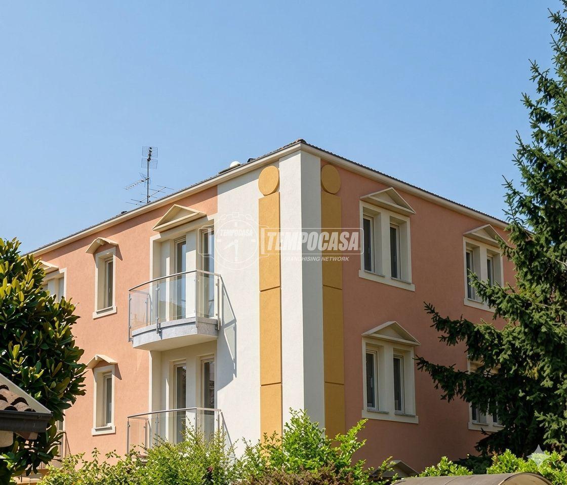 Bilocale in Via Ugo Foscolo, Guinzano, Giussago