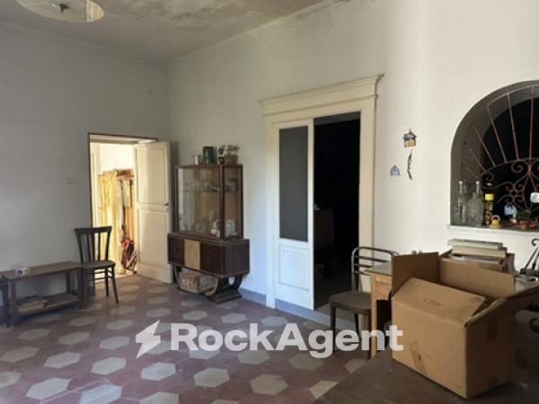 Trilocale in Corso Vittorio Emanuele 115, Poggiofiorito