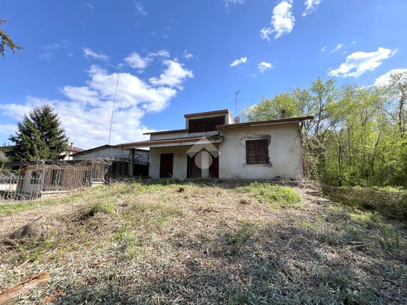 Villa in Via Sp2 7, Casalromano — foto 2 di 5