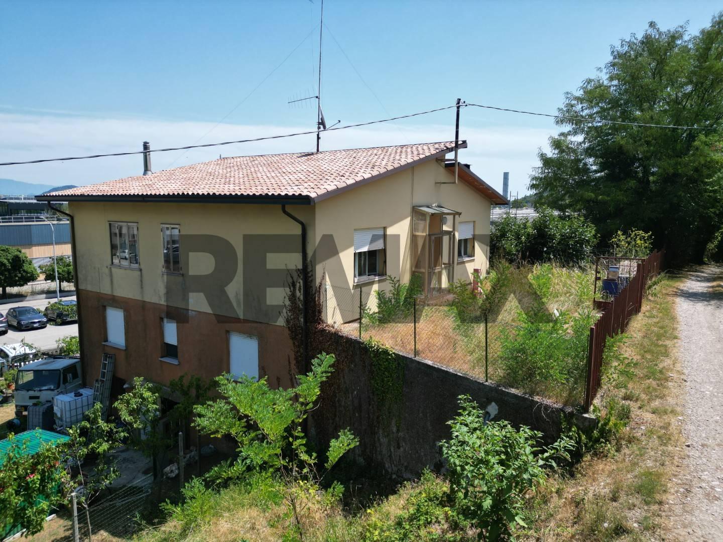 Appartamento in Via Merlana 7, Pederobba