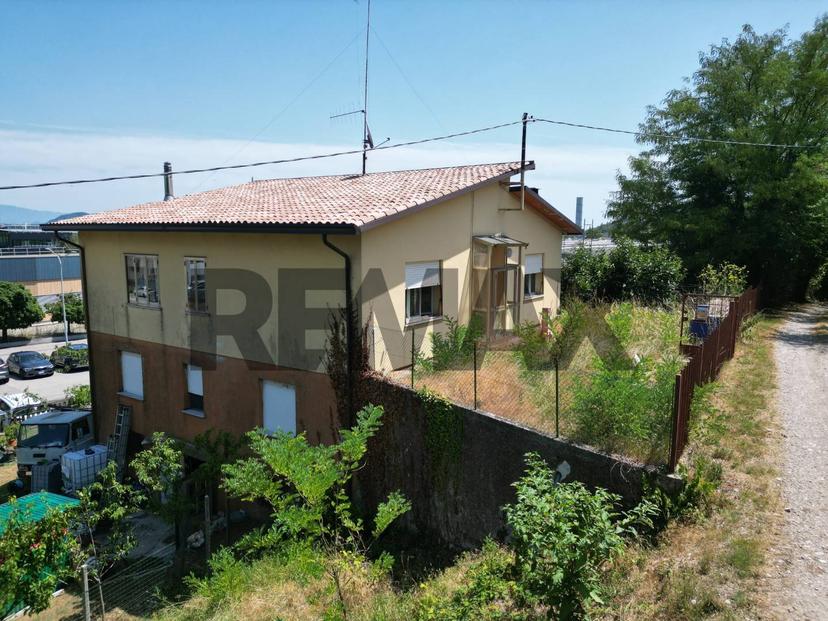 Appartamento in Via Merlana 7, Pederobba