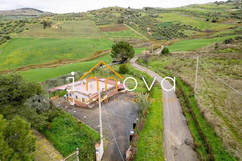 Villa unifamiliare in Contrada Scarpa Snc, Villafrati — foto 3 di 5