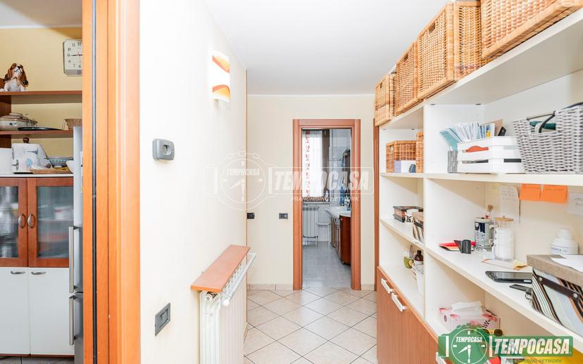 Trilocale in Via Dante Alighieri 5, Salerano sul Lambro — foto 2 di 5