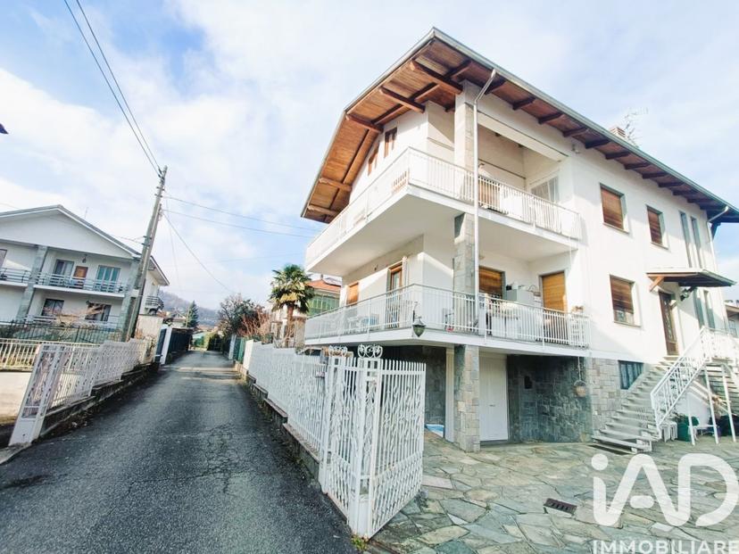 Appartamento in Via della Liberta', Lanzo Torinese — foto 4 di 5