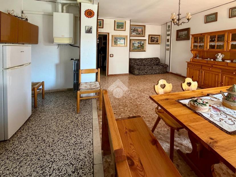 Trilocale in Via Giovanni Pascoli 12, Guastalla