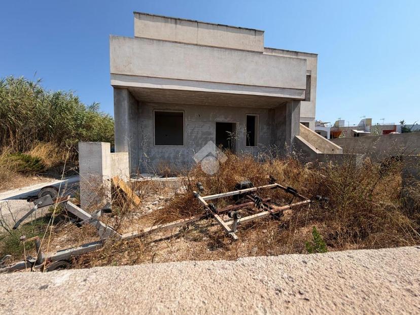 Casa indipendente in Via Stromboli, Taviano — foto 4 di 5