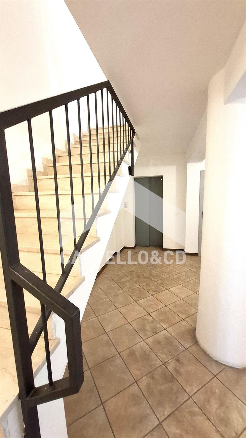 Bilocale in Via Irta 43, Desenzano del Garda — foto 3 di 5