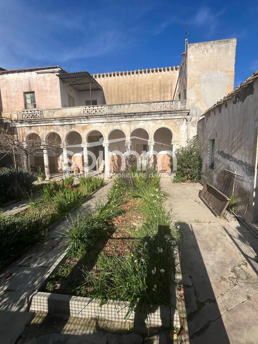 Casa indipendente in Via Roma, Sinnai — foto 2 di 5