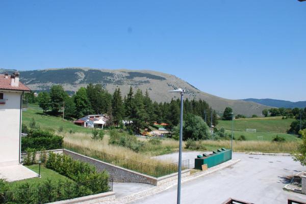 Trilocale in Viale B. E F. Mosca, Pescocostanzo