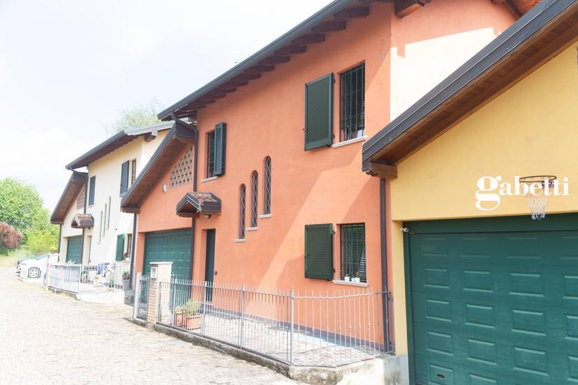 Villa in Via Belvedere 8/4, Lomagna — foto 4 di 5