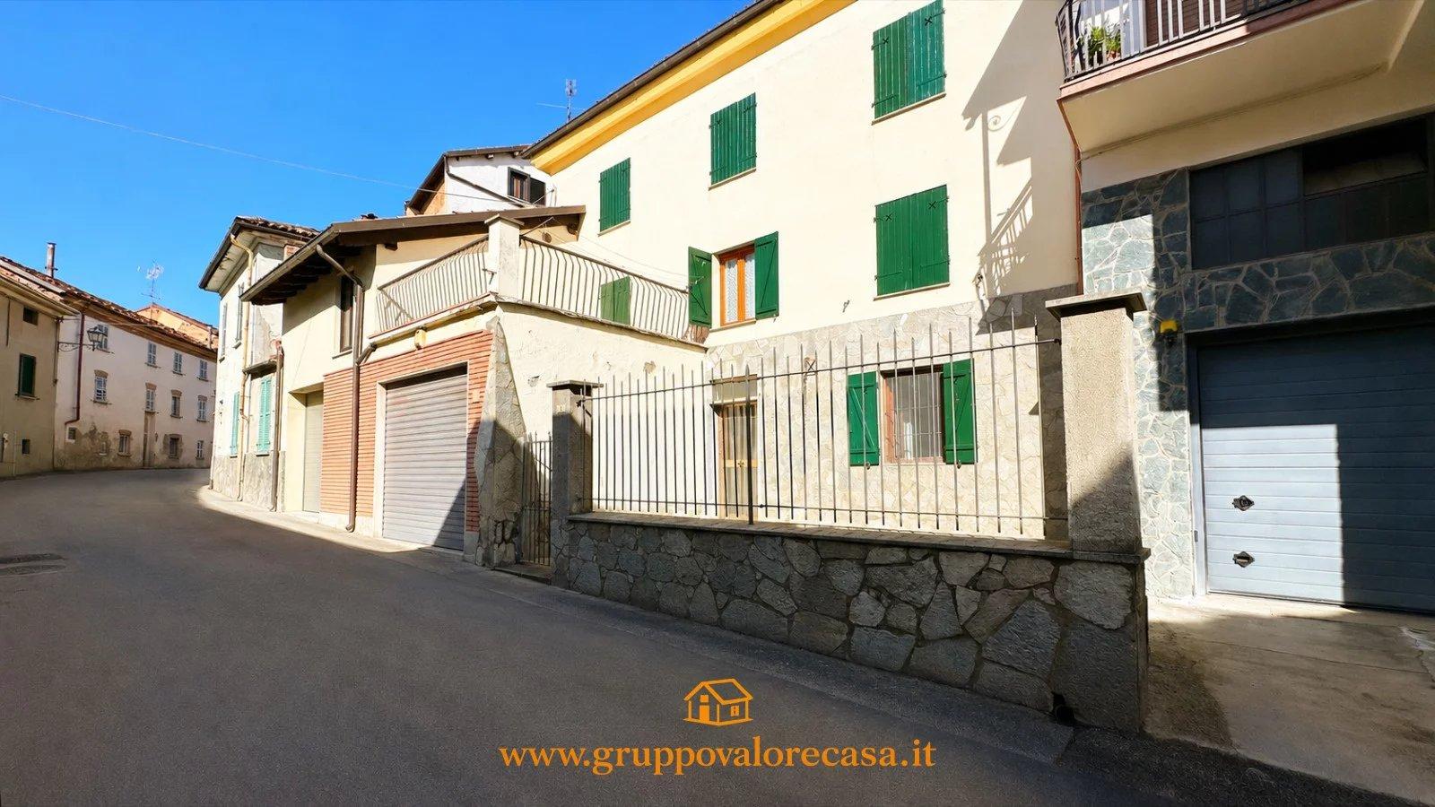 Casa indipendente, Castel Rocchero