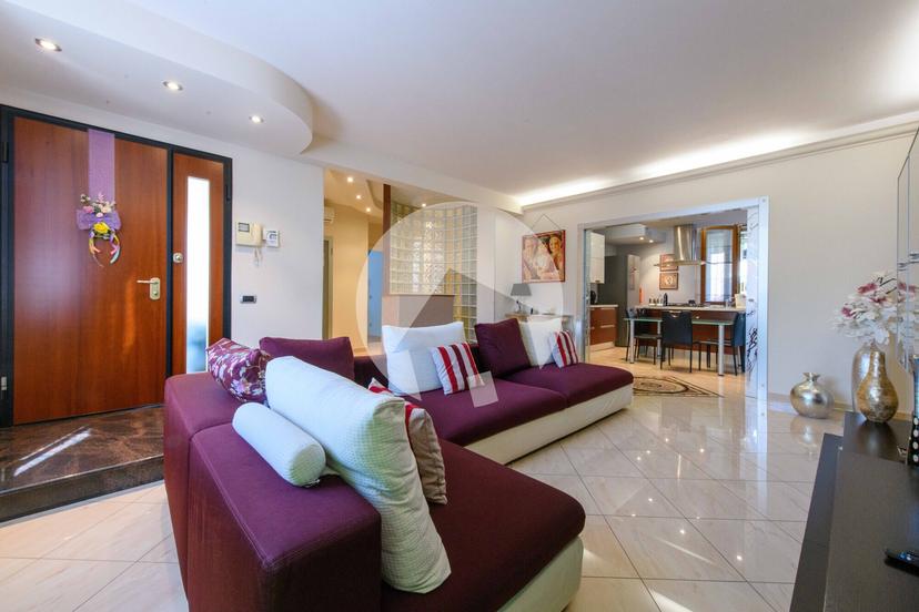 Appartamento in Via Andrea Verrocchio 8, Reggio nell'Emilia — foto 3 di 5