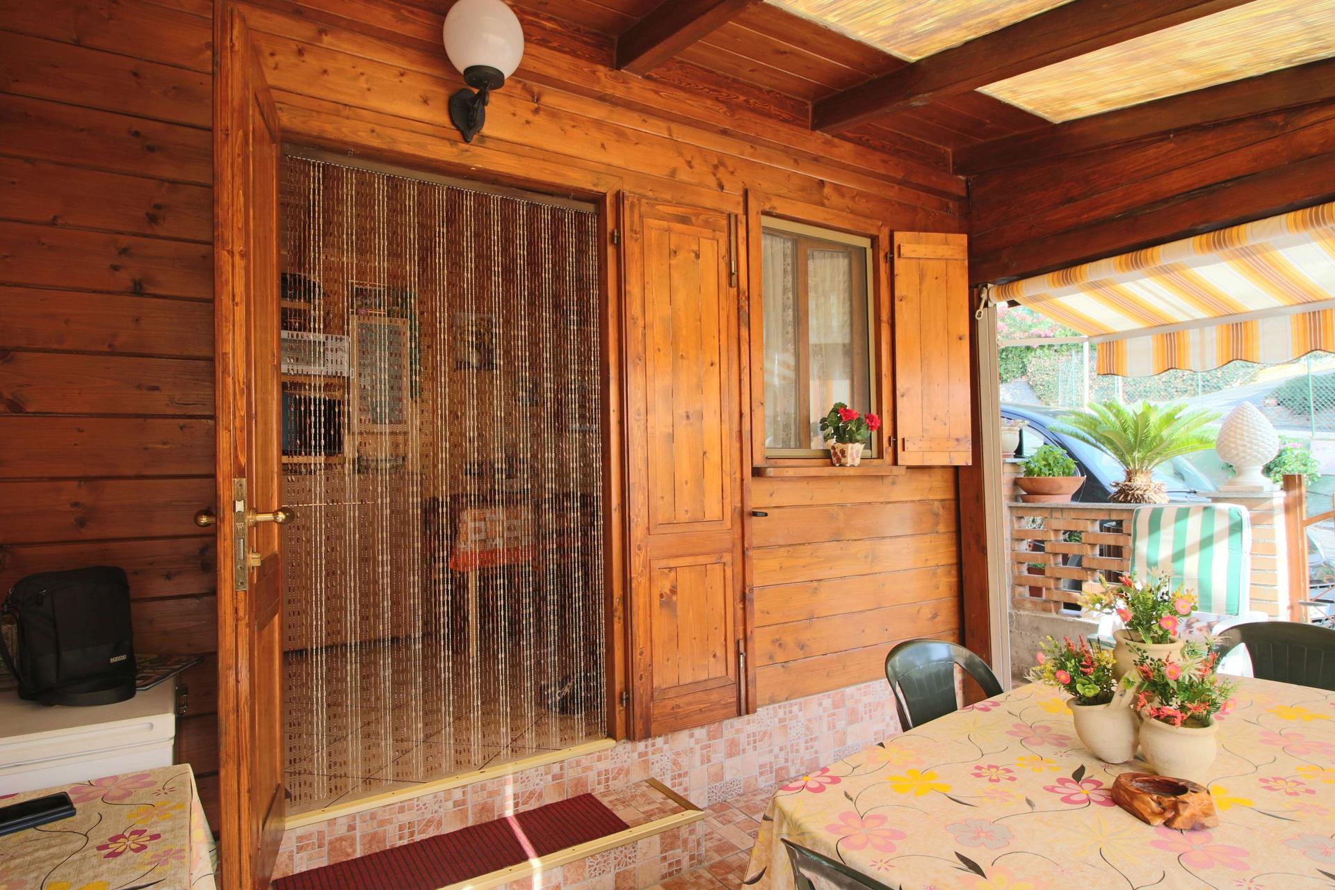 Casa indipendente in Via Pineta 70, Cisano sul Neva
