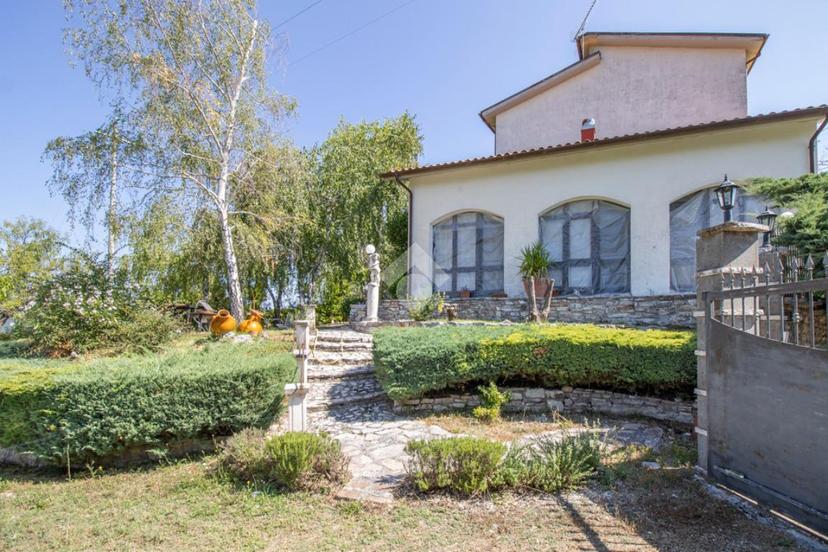 Casa indipendente in Via Casevecchia 15, Rieti — foto 3 di 5