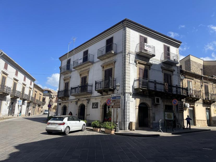 Appartamento in Ippolito Nevio 1, Mistretta — foto 4 di 5