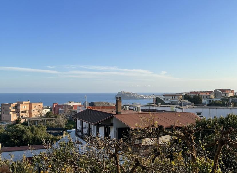 Villa bifamiliare in Via Filomarino, Monte di Procida — foto 2 di 5