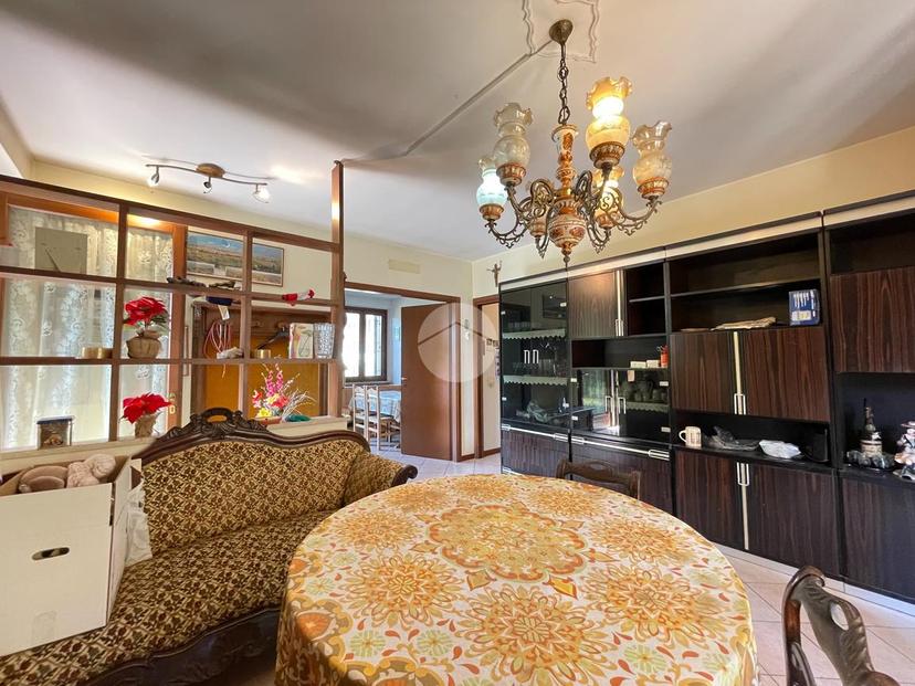 Villa a schiera in Via Stazione 5, Castelnuovo del Garda — foto 3 di 5