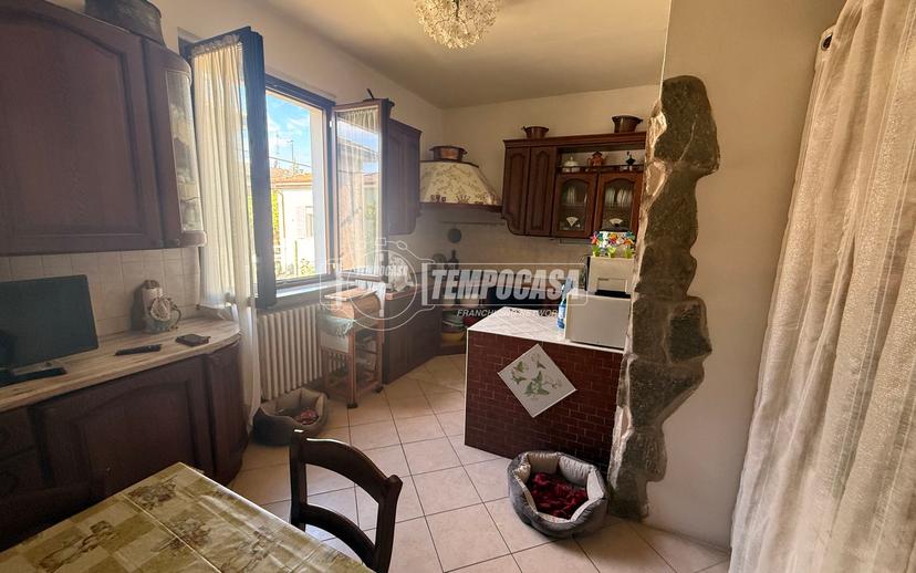 Casa indipendente in Via Alessandro Volta, Borgonovo Val Tidone — foto 2 di 5