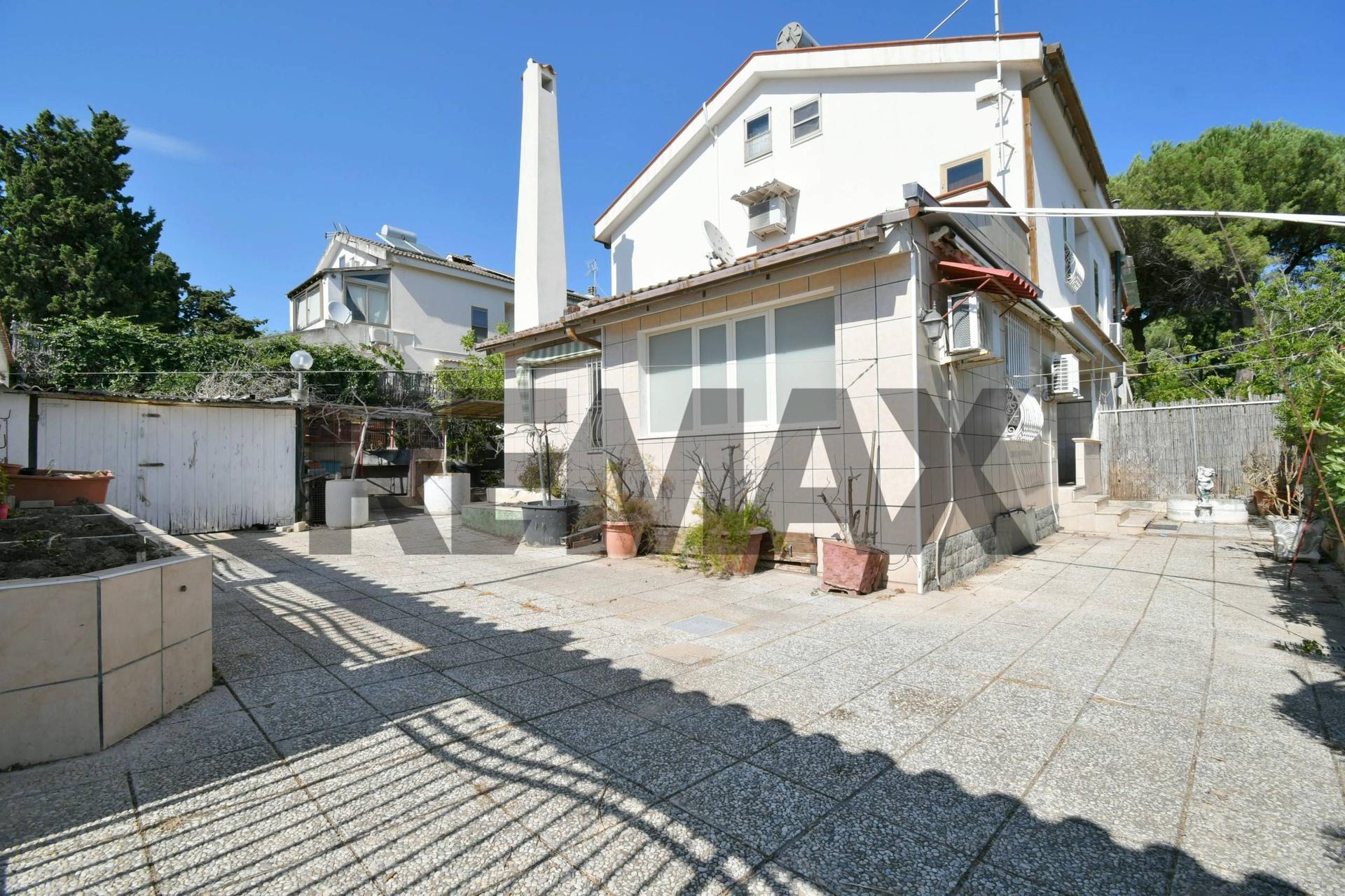 Villa in Via Corbezzolo 29, Quartu Sant'Elena