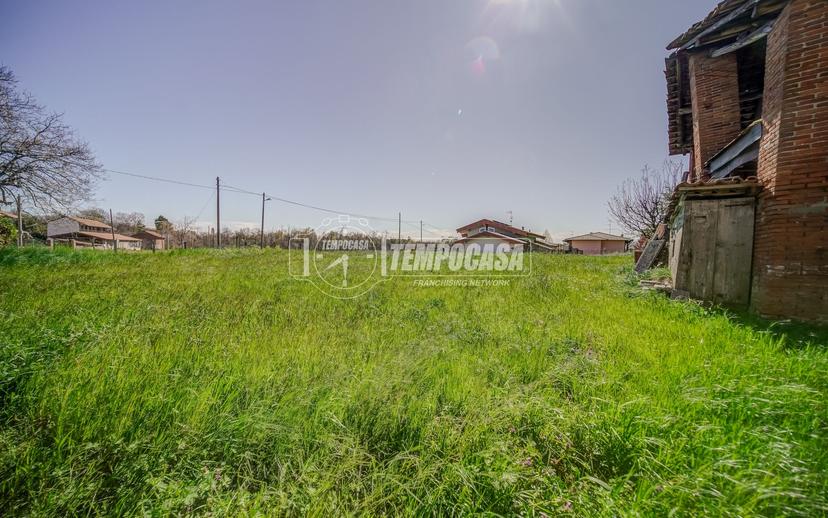 Cascina in Via della Pace, Divignano — foto 2 di 5