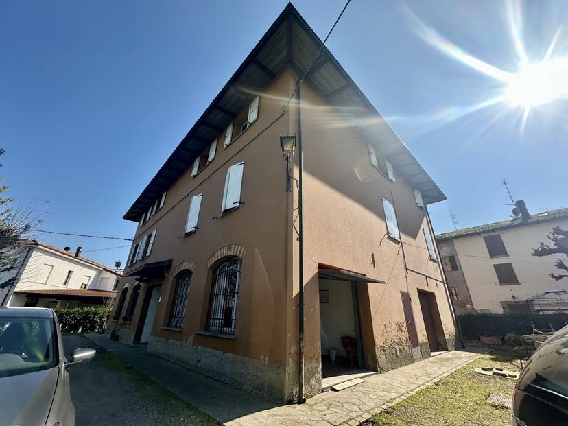 Villa plurifamiliare in Via Lunga 30, Castelvetro di Modena — foto 2 di 5