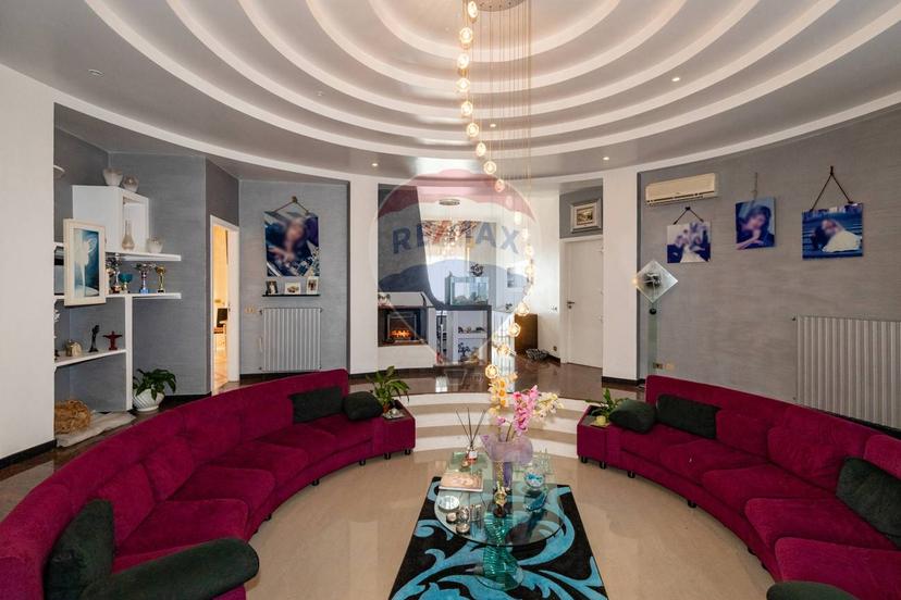 Villa in Via Aristofane 3, Caltagirone — foto 3 di 5