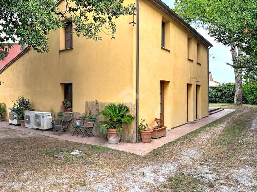 Villa in Via Filippo Turati 103, San Giuliano Terme — foto 2 di 5