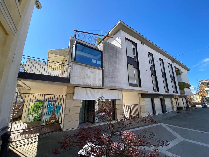 Appartamento in Piazza Umberto I, Camisano Vicentino — foto 3 di 5