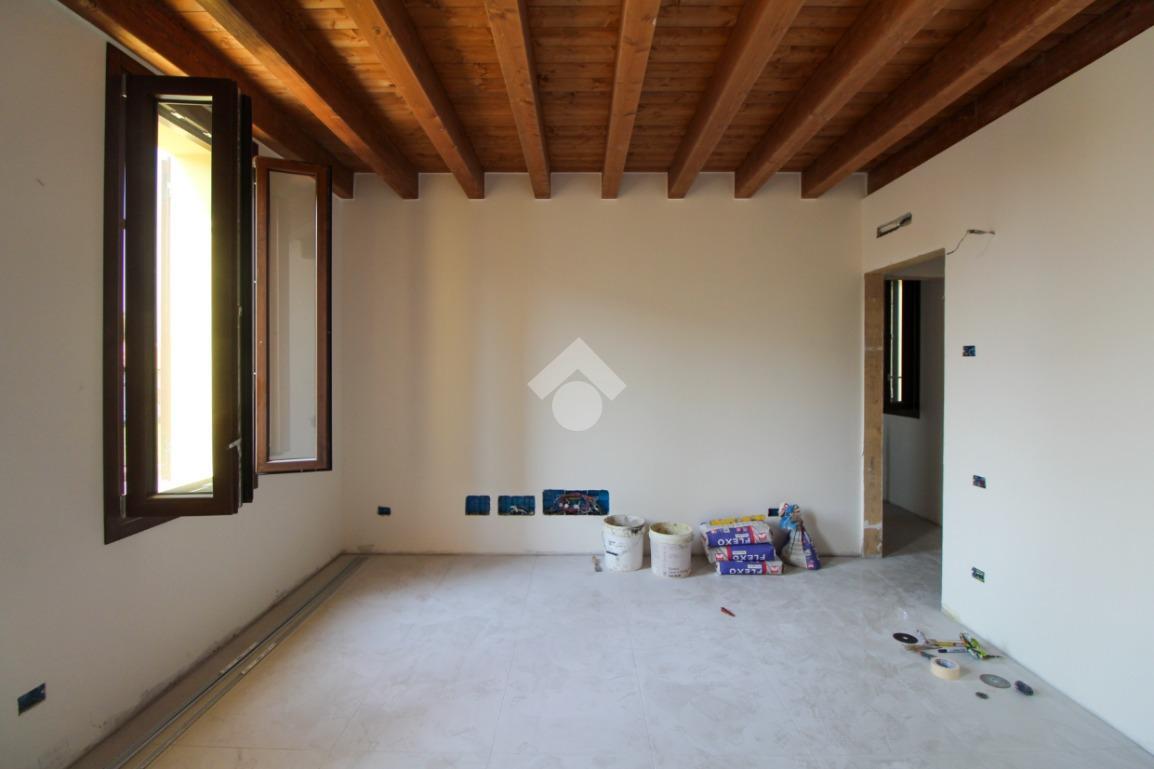 Casa indipendente in Via Malpaga 11, Ghedi
