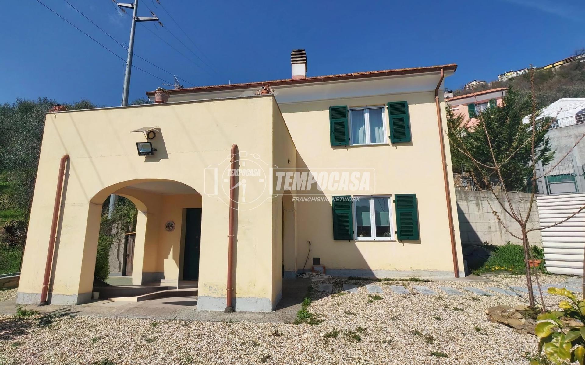 Villa in Via Borgata Dani, Testico