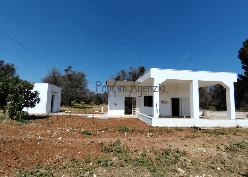 Villa, San Vito dei Normanni