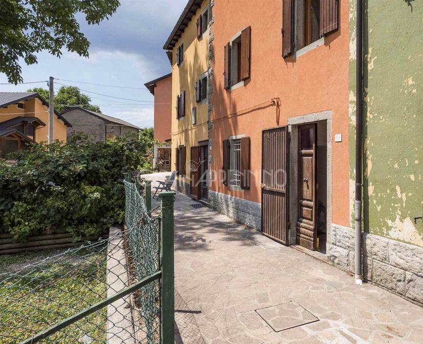Terratetto, Frassinoro — foto 3 di 5