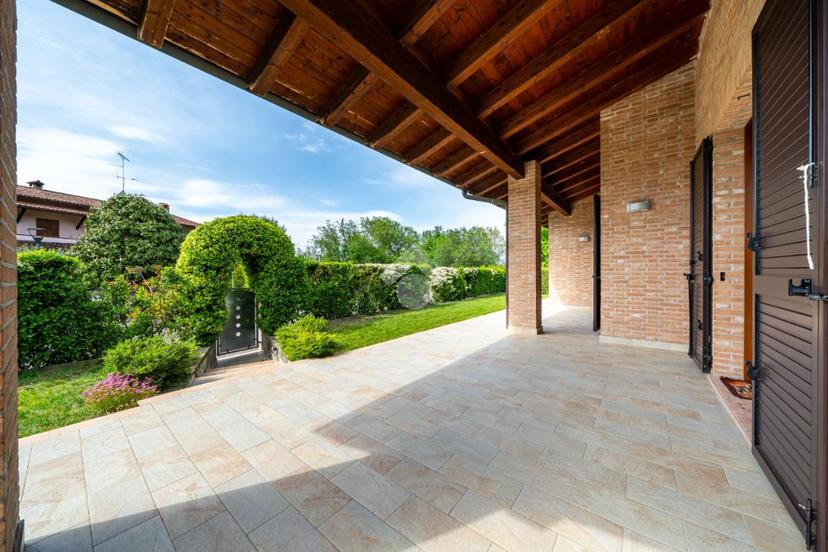 Villa in Via Beatrice da Lorena 6, Canossa — foto 2 di 5