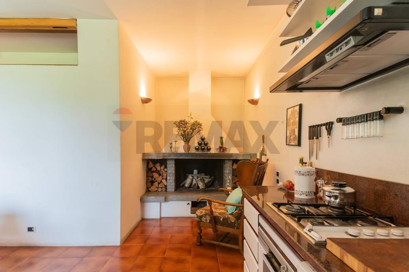 Villa in Via De Vittori 1, Saltrio — foto 2 di 5