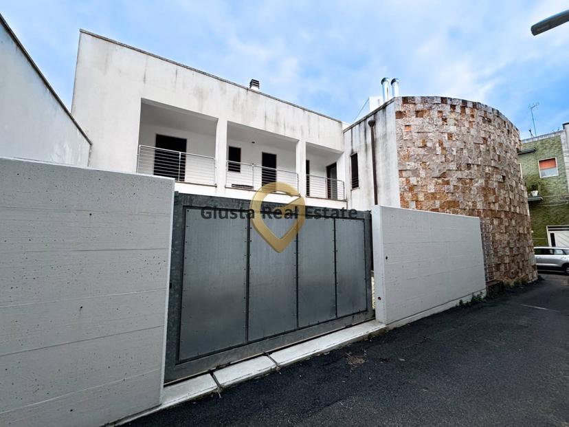 Casa indipendente in Via Caterina Scazzeri 49, Latiano — foto 5 di 5