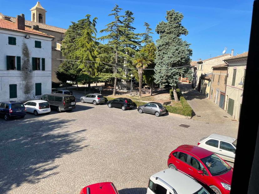 Casa indipendente in Piazza Barcaroli 19, Morro d'Alba — foto 2 di 5