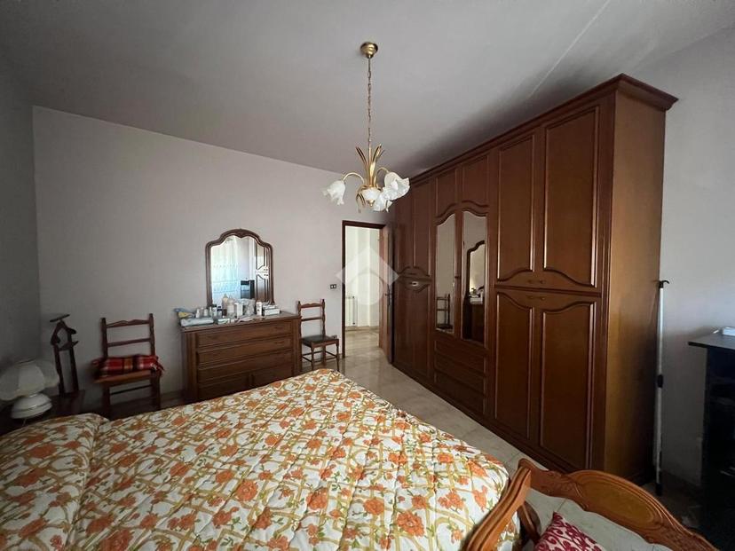 Quadrilocale in Via Santa Lucia 5, Reggio di Calabria